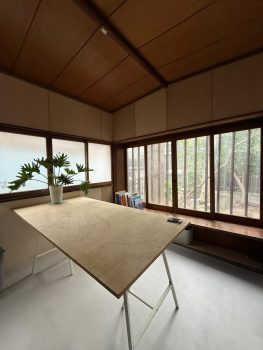 ４畳半の和室をカフェライクなワークスペースへ